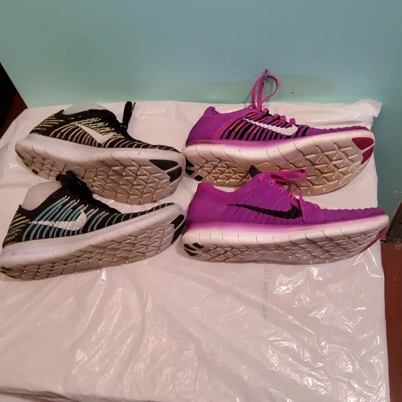 2 Pairs Natural Flex Running Shoes - Picture 2 of 9